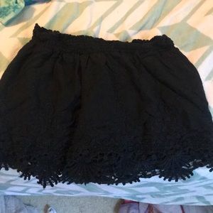 kendall & kylie black shorts!